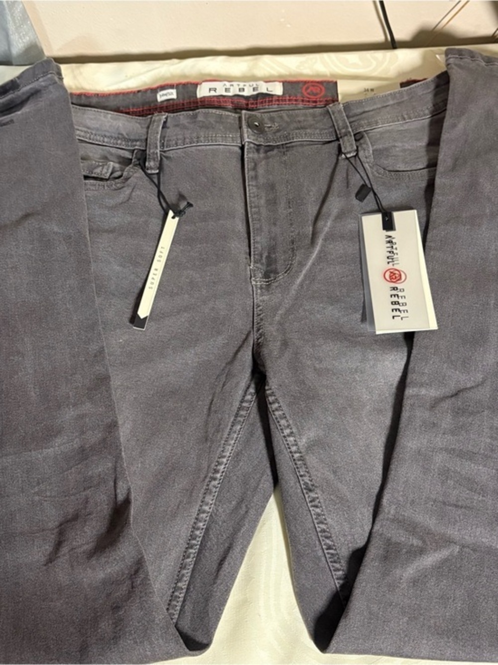 NWT Artful Rebel Men's Gray Stretch Jeans 34x32 Super Soft